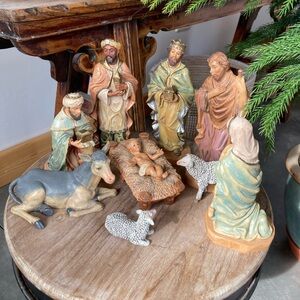 DiGiovanni Nativity set EUC